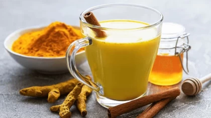 3 Cách Dùng Tinh Nghệ Mật Ong Đúng Cách Mỗi Ngày