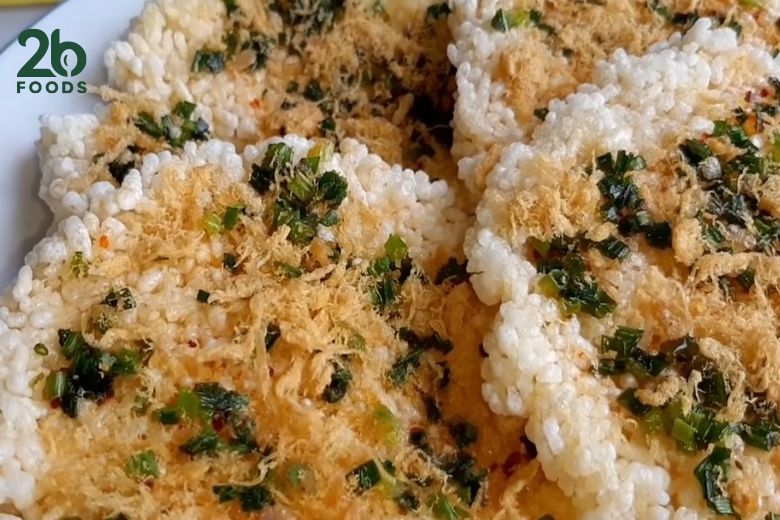 Cơm cháy giòn rụm phủ chà bông cá lóc