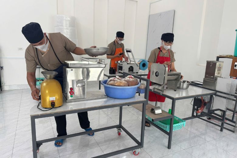 thuong-hieu-2b-foods.jpg